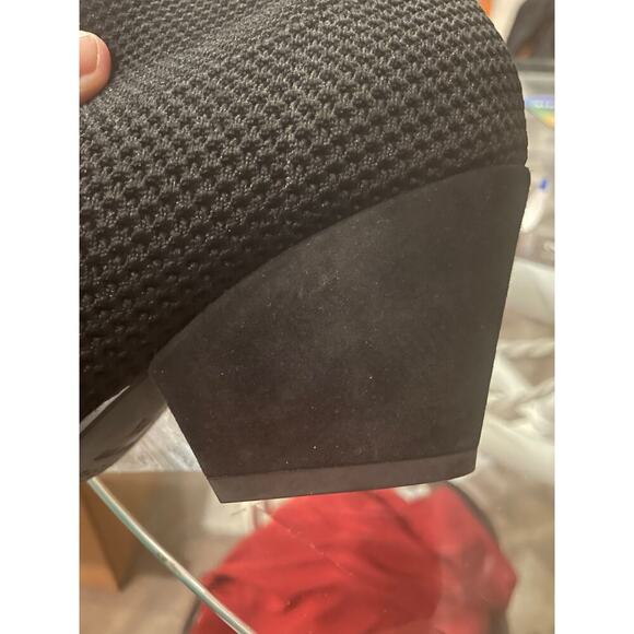 Eileen Fisher Women's Size 6.5 Dahlia Black Mesh Knit Sock Booties Pull On Heels - Picture 4 of 10